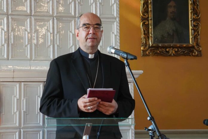 Messenger_creation_09DB9180-342A-4EA1-8E31-61C93879A726-1