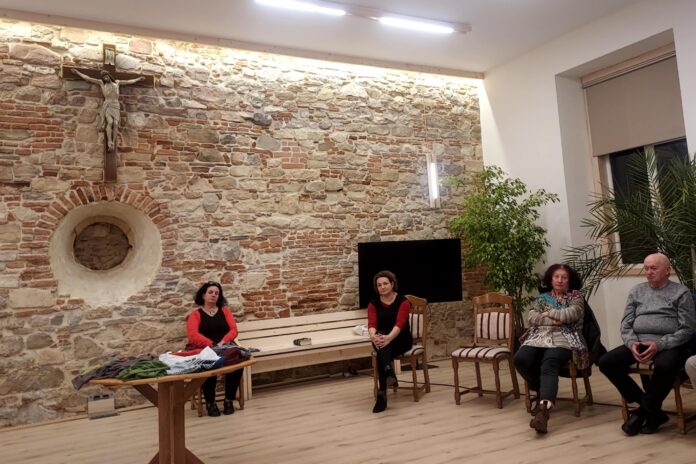 Messenger_creation_BF8BAF31-611D-4DAD-8693-65A5D1FA3AE8