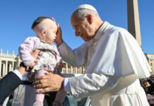 Húsvét reményt ad a mindennapok szenvedéseiben