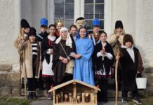 Hagyományt éltetnek a tekerőpataki diákok