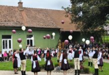 Tizenöt éve viseli a kézdiszentkereszti iskola Trefán Leonárd nevét