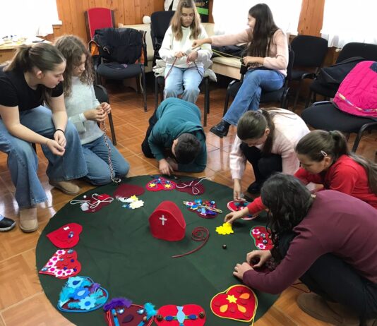 Hitben és közösségben. Adventi hétvége a csíktaplocai plébánián