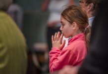 Meghallgatja imáinkat