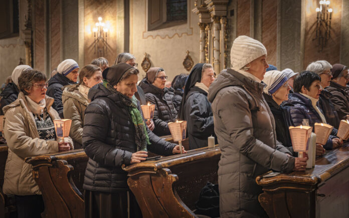 szerzetesek találkozója