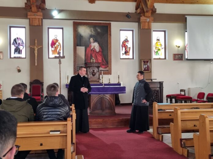 643935683_1364976968987920_5005552109848687441_n