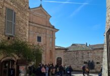 Ahol Szent Ferenc e világra jött és ahol elhagyta azt – látogatás a szülői házban