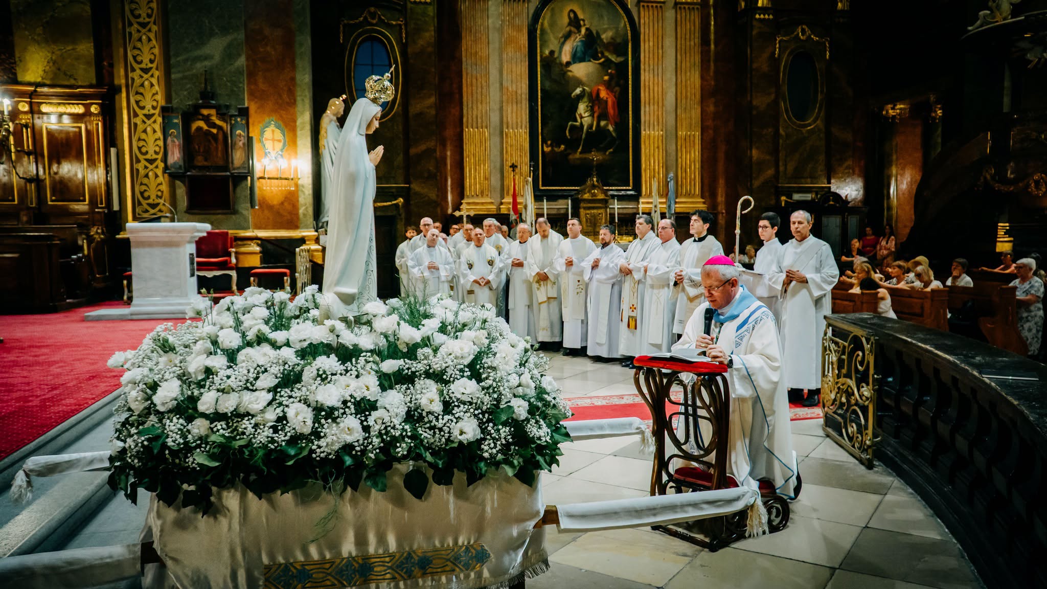 Szentmise és körmenet a Fatimai Szent Szűz tiszteletére Nagyváradon