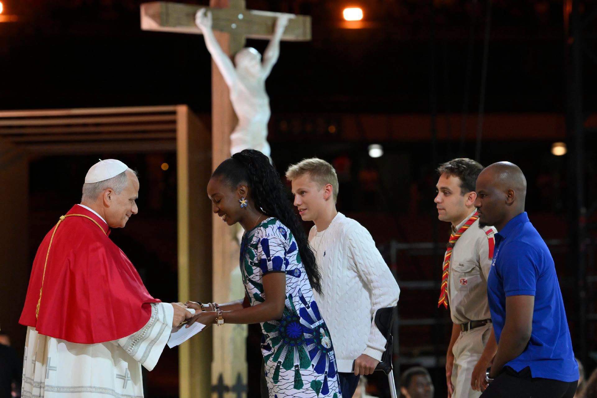 Az igazi szabadság az élő kapcsolat Jézussal – Leó pápa buzdítása a francia fiataloknak